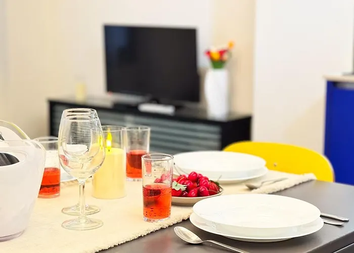 Tema By Ca-sa Check Lägenhet